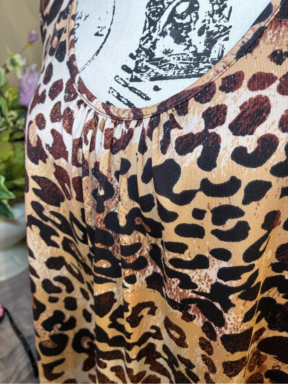 Slinky Brand 3X 2 Piece Leopard Sharkbite Tunic Top Black Pants Set - Picture 5 of 15